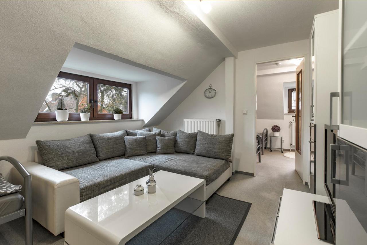 Ferienwohnung-fuhlsbuettel-hamburg Apartment *